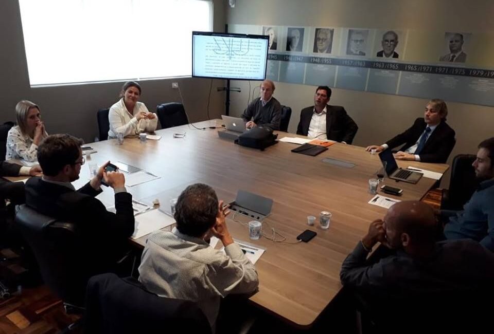 OABPrev-PR recebe reunião da Comissão Jurídica da Abrapp
