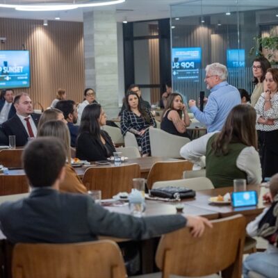 Presidente do Conselho Deliberativo da OABPrev-PR participa de Entrega de Credenciais da OAB Paraná